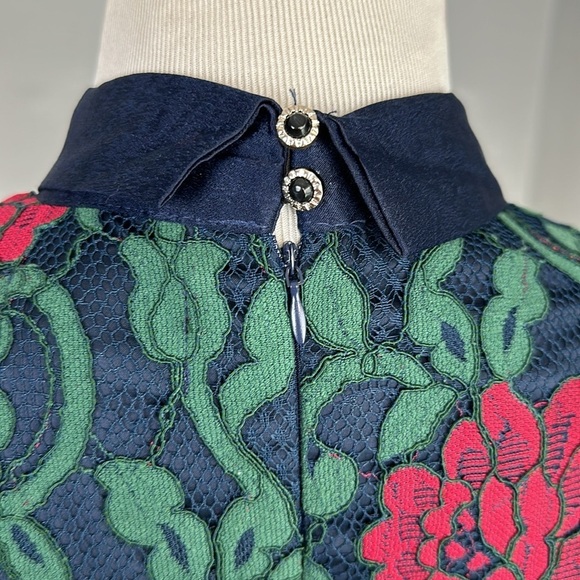 NWT The Moon Collection Green Lace Floral Neck Bow Dress Sz M - Picture 10 of 12